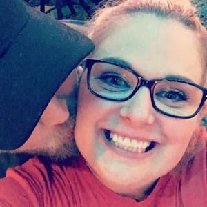 Meet your Posher, Jillian